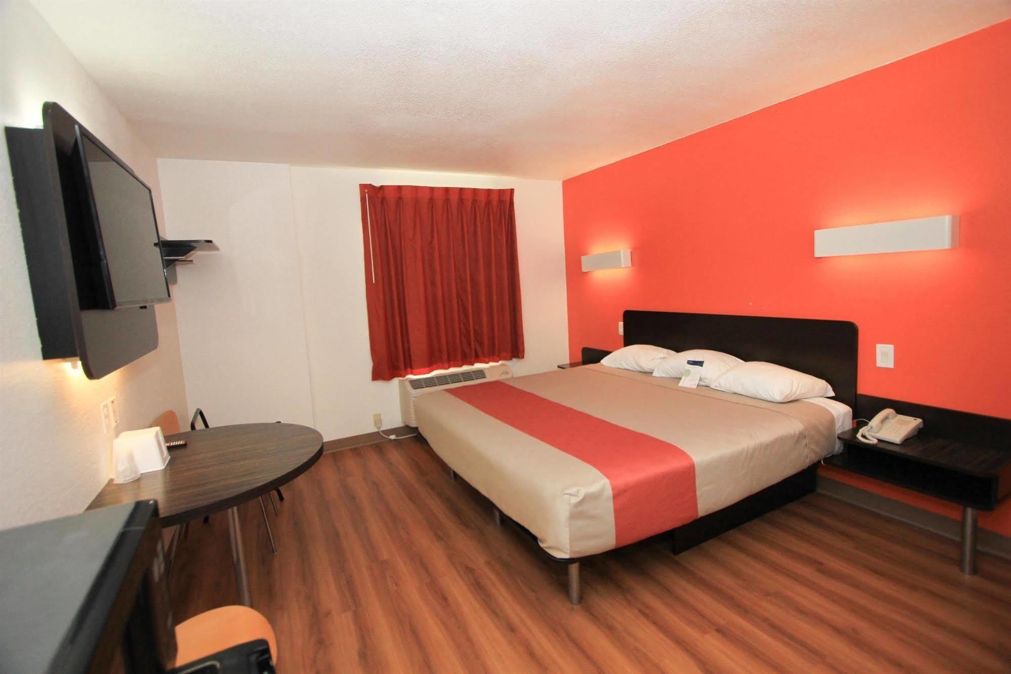 Motel 6-San Antonio, TX - Airport Esterno foto